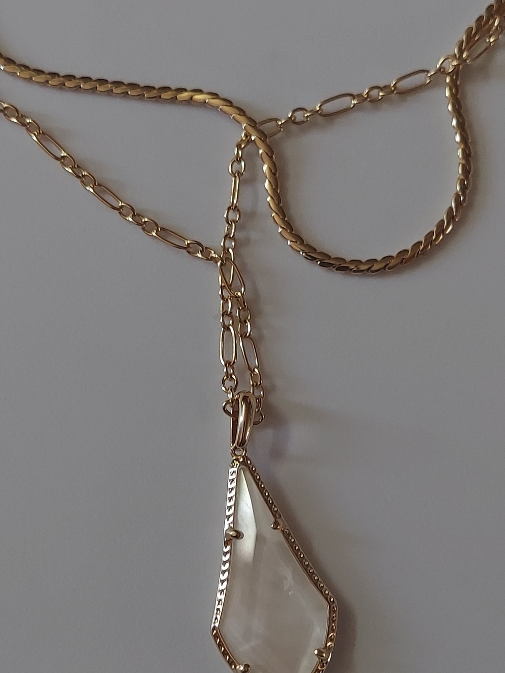 Kendra Scott Gold-Tone Teardrop Crystal Pendant Necklace - Elegant Layered Chain
